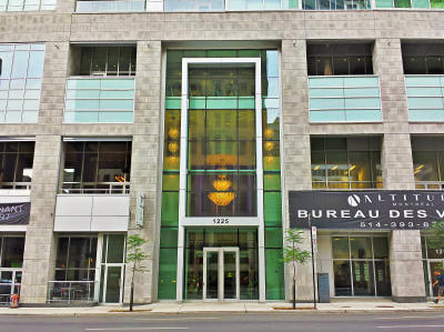Entrance to Altitude building 1225 University luxury apartments for rent and for sale